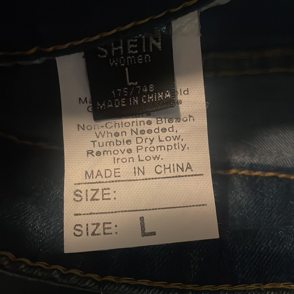 High waisted button up jeans never worn - Picture 4 of 4